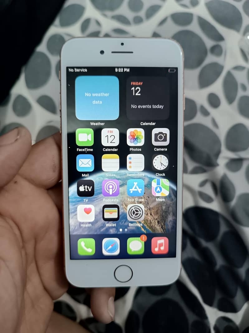 Apple iPhone 8 5