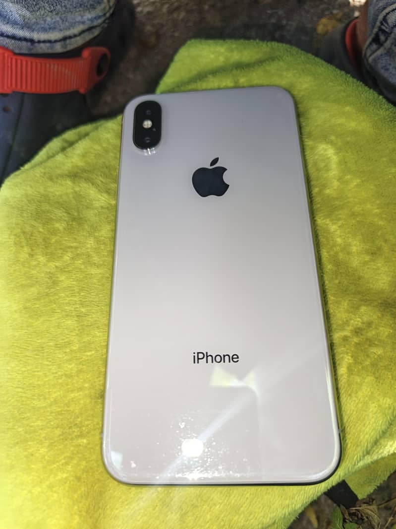 Apple iPhone X 0