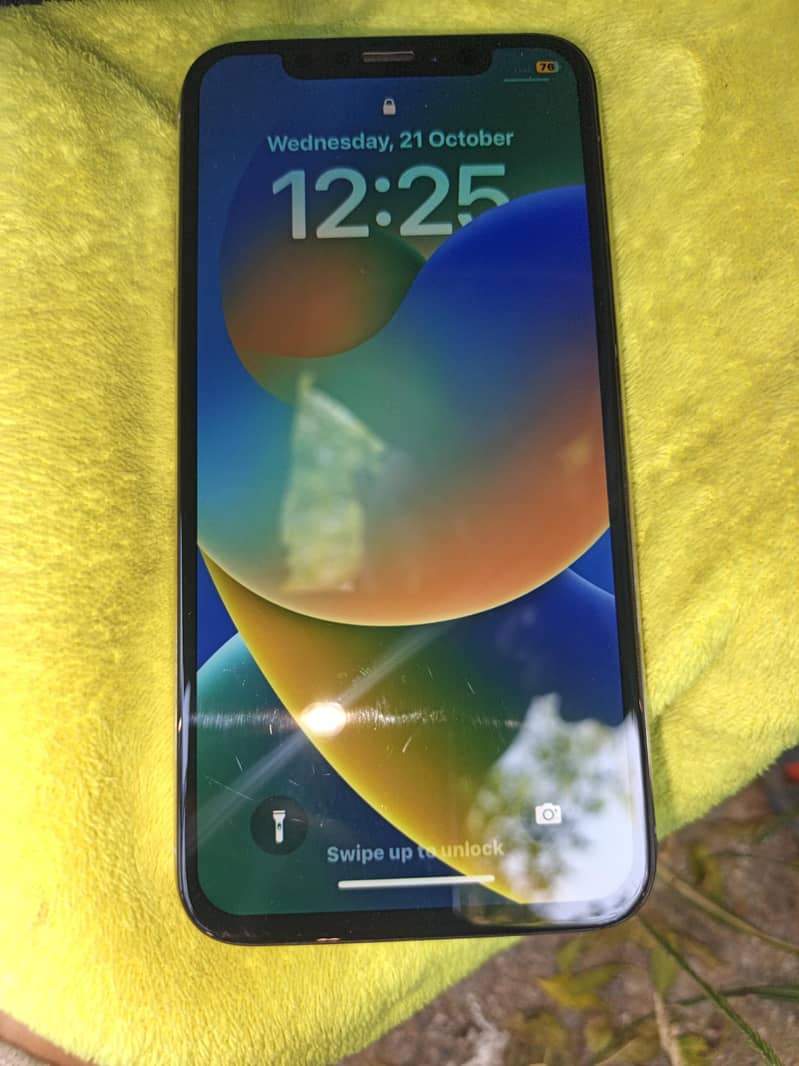 Apple iPhone X 1