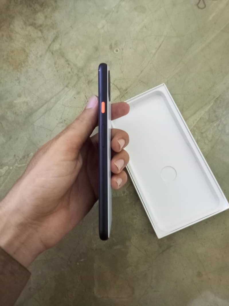 Google Pixel 4 XL 1