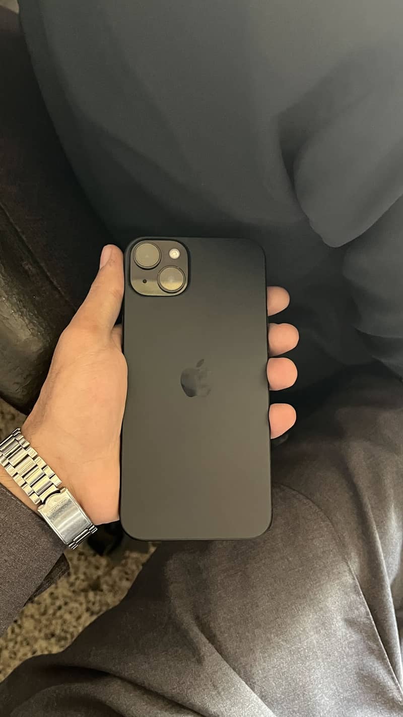 Apple iPhone 15 plus 0