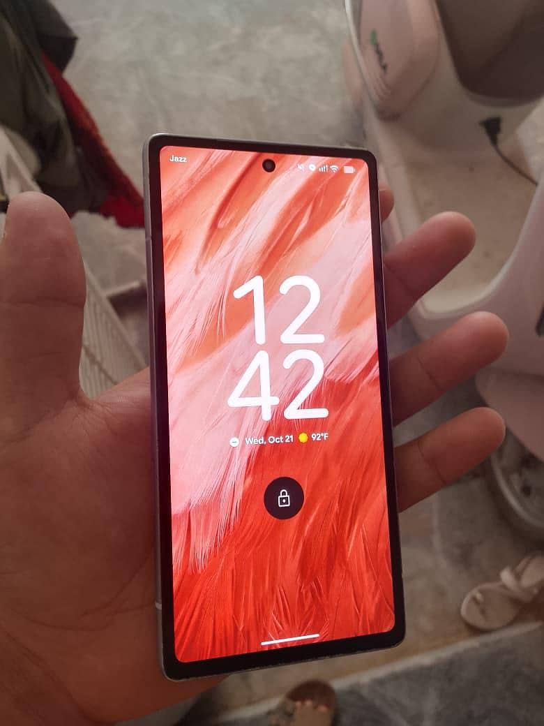 Google Pixel 7a 2