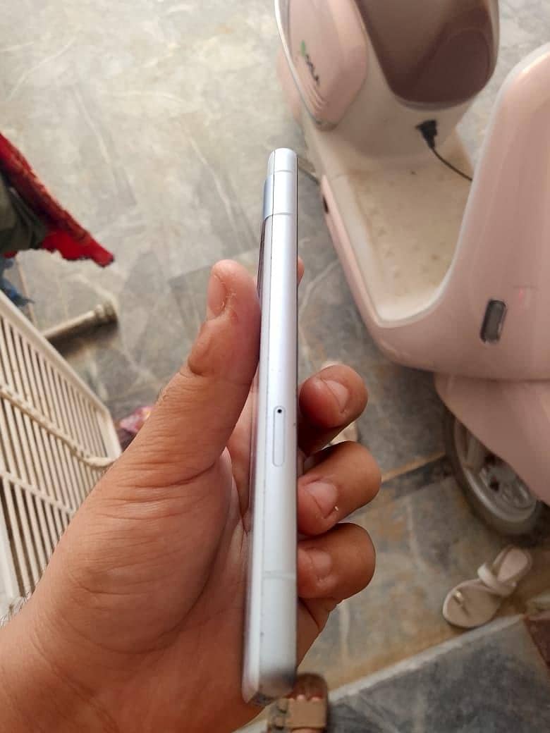 Google Pixel 7a 4
