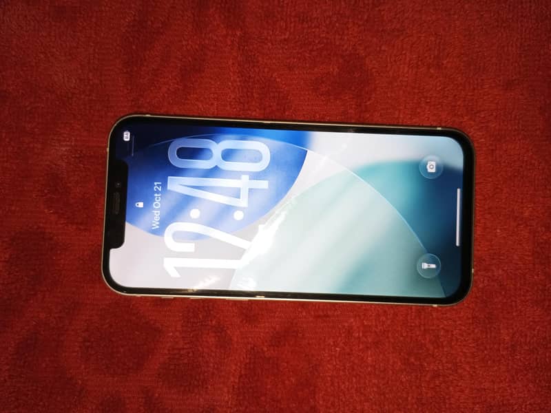 Apple iPhone 12 1