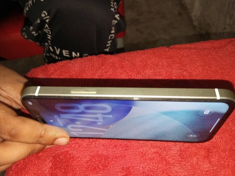 Apple iPhone 12 2