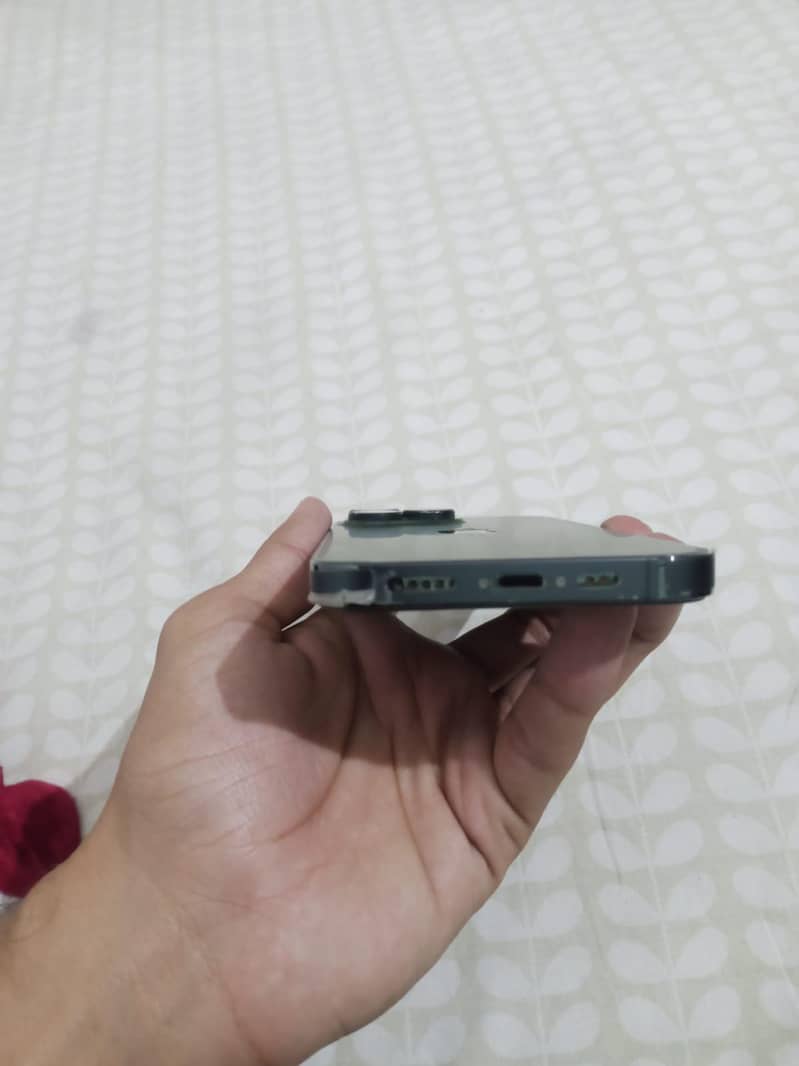 Apple iPhone 13 Pro 5