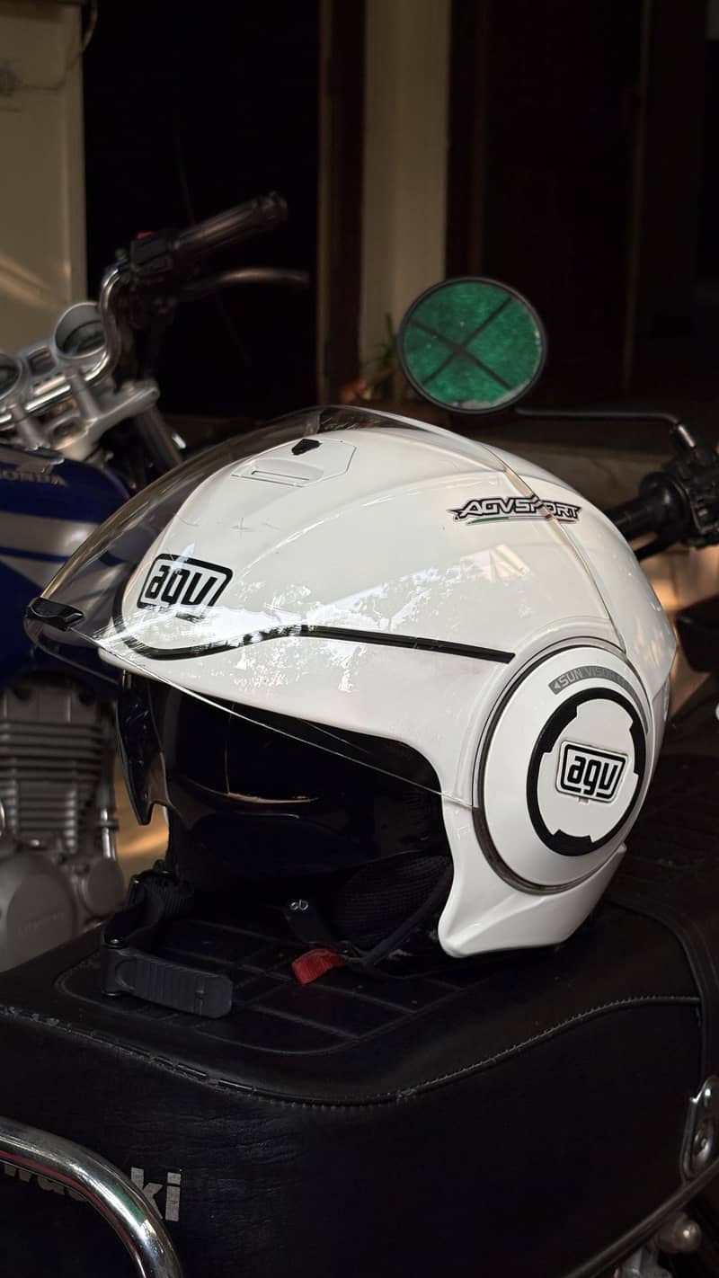 AGV Fluid Large Size 1