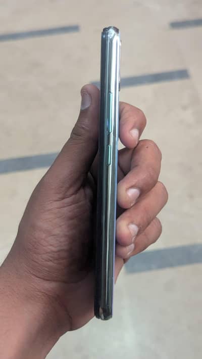 Vivo Y17