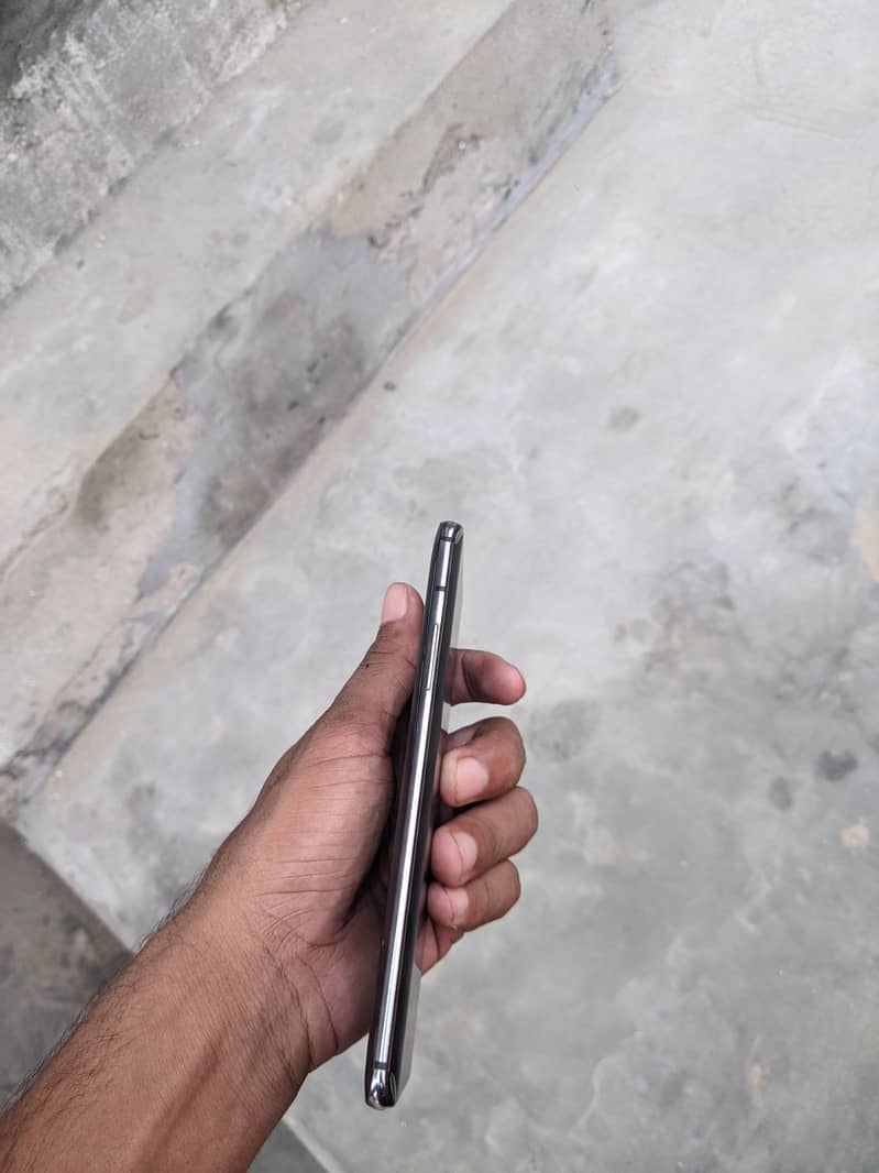 One Plus 7T Pro 1
