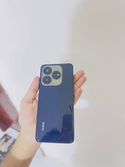 Zte nubia V60 Design