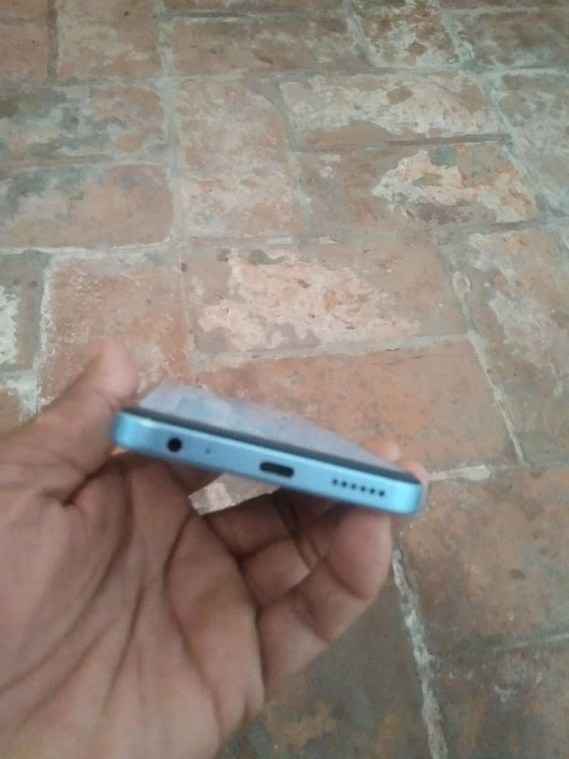 itel A80 3