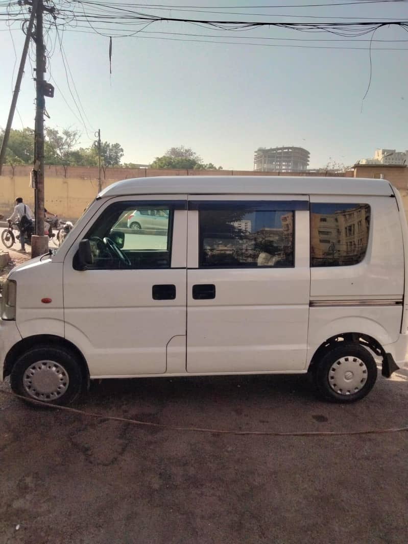 Suzuki Every 2011 1