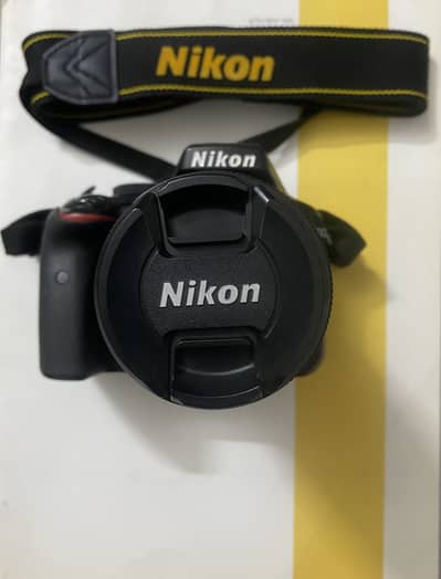 Nikon D3300 DSLR Complete Kit with Case - Good Condition