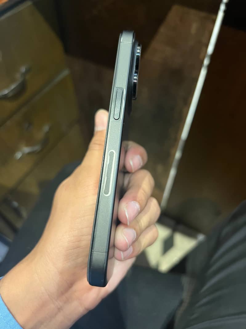 147000 0