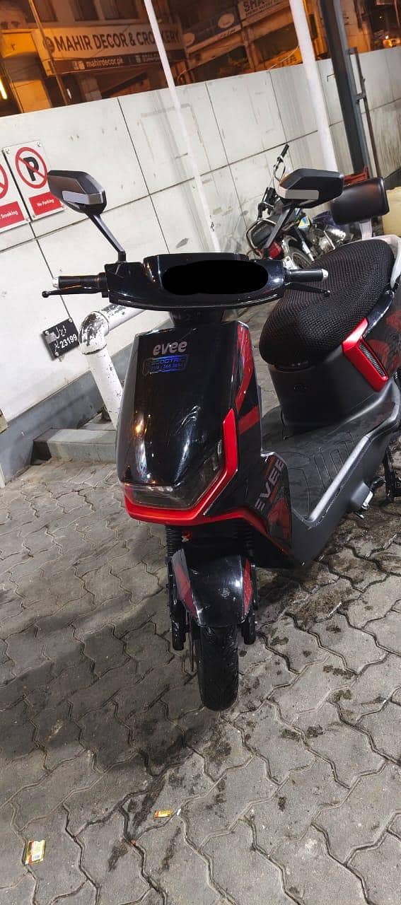 Electric scooty 1