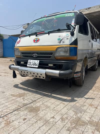 tayota hiace 2400 deasel