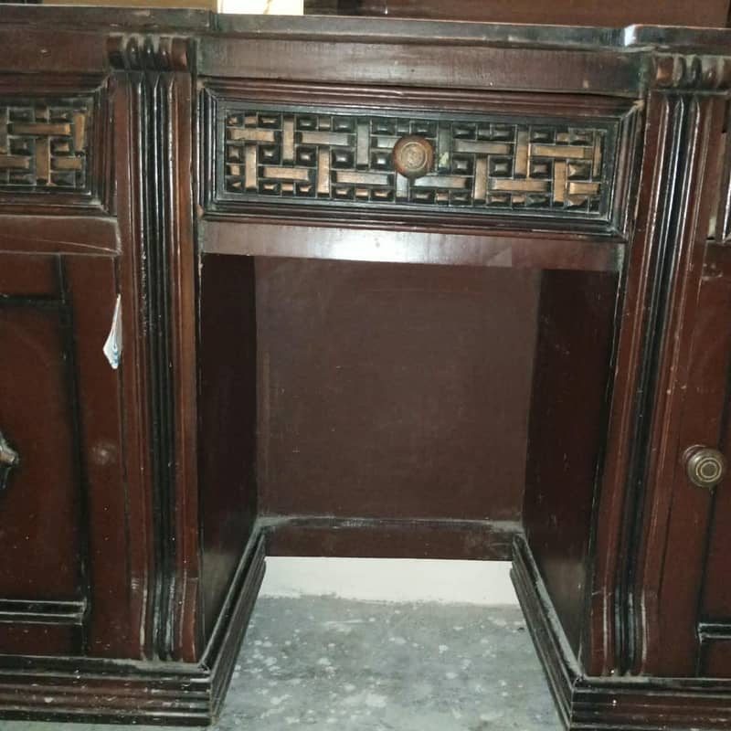 solid wood dressing table 2