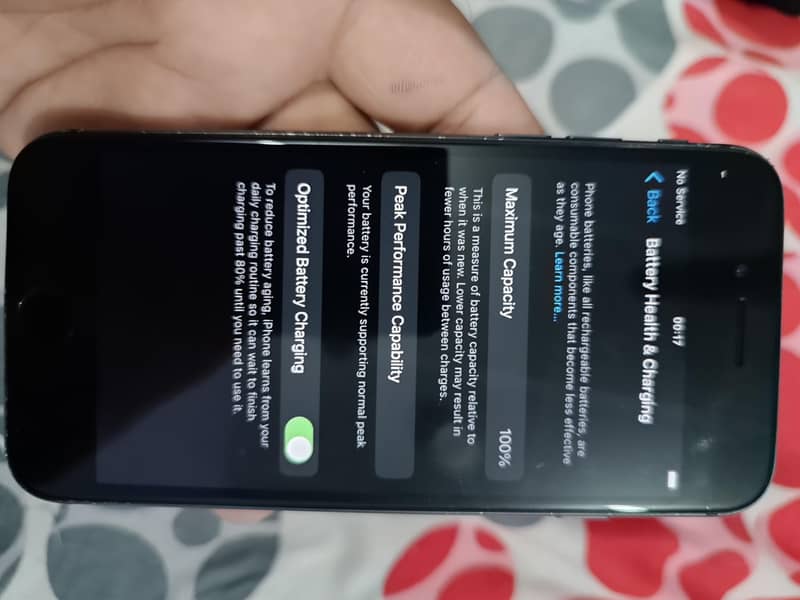 Apple iPhone 8 3