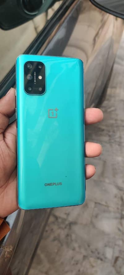 One Plus 8T 12/256 clear display