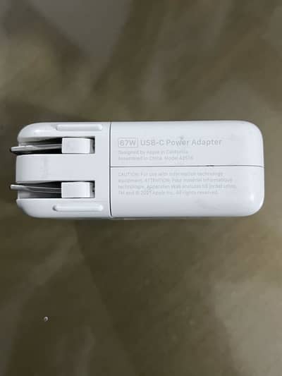 MacBook pro original adapter