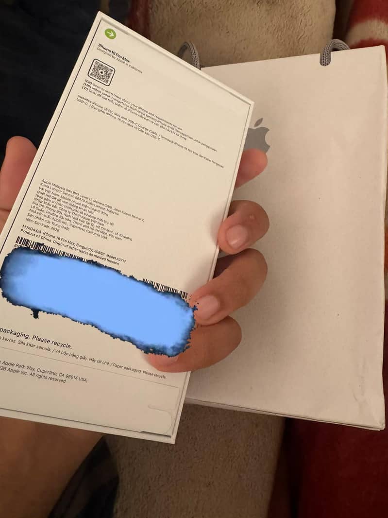 Apple iPhone 18 Pro Max 1