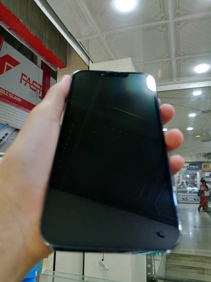IPHONE 13 PRO 6