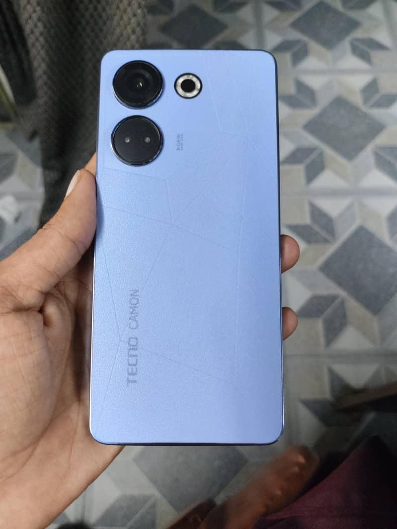 Tecno CAMON 20 1