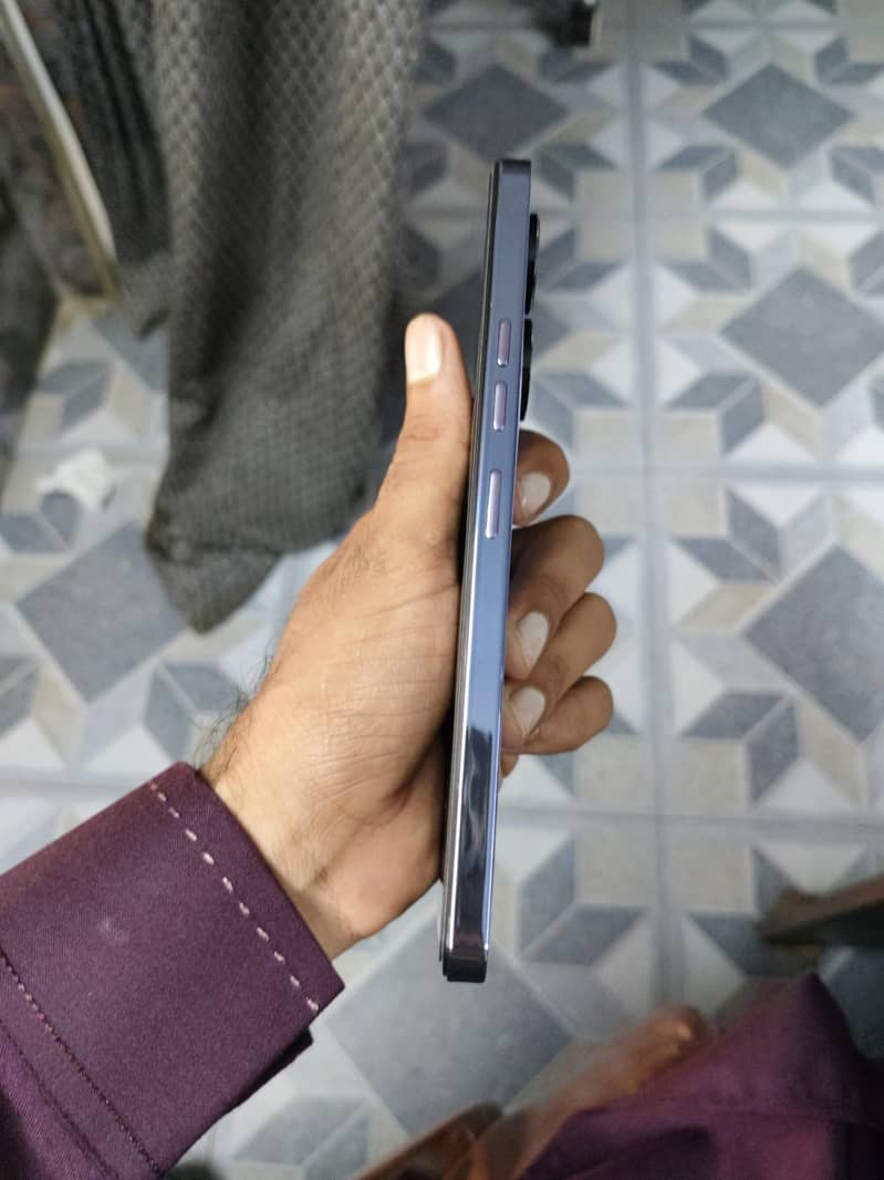 Tecno CAMON 20 2