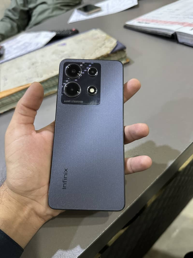 Infinix Note 30 0