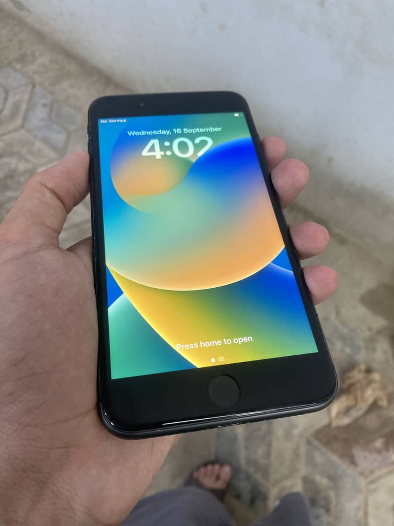 Apple iPhone 8 Plus 64gb 4