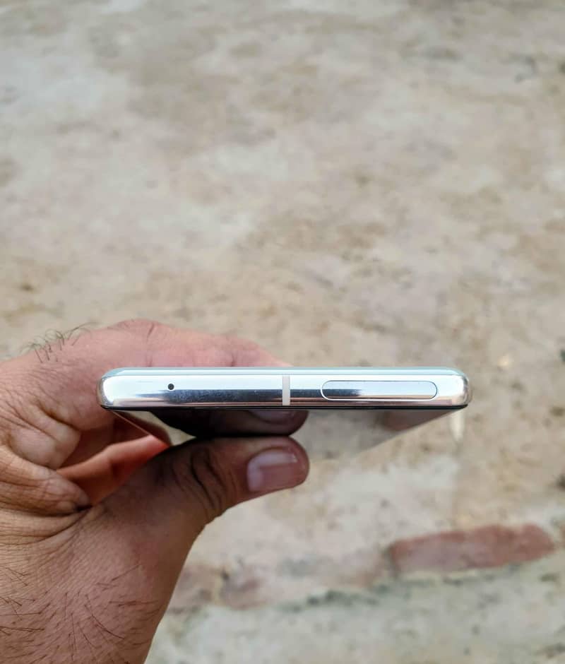 Google Pixel 7 Pro 4