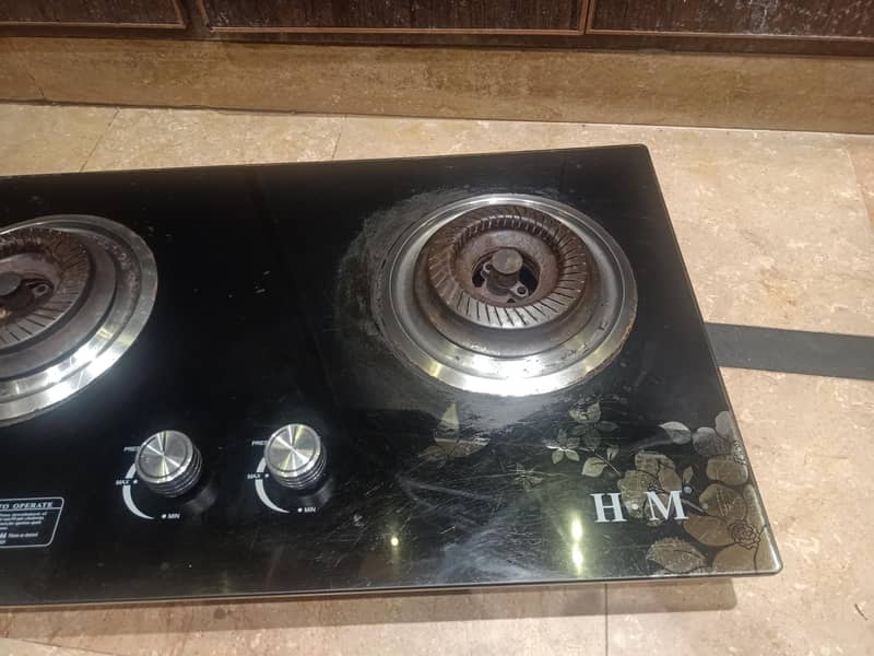 H. M Kitchen 5