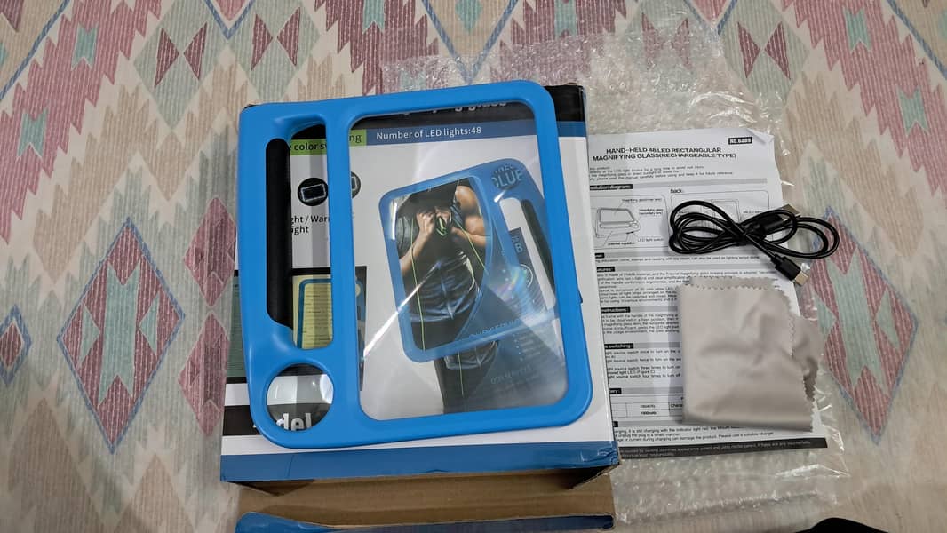 Rectangular magnifying glass 3