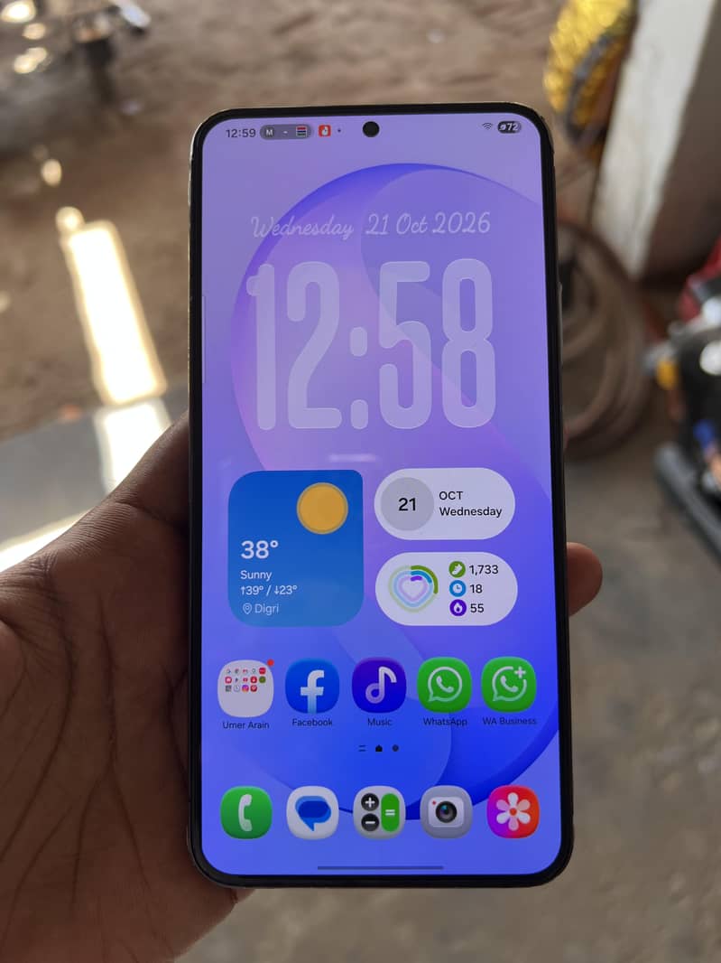 Samsung Mobile S22 Plus 0