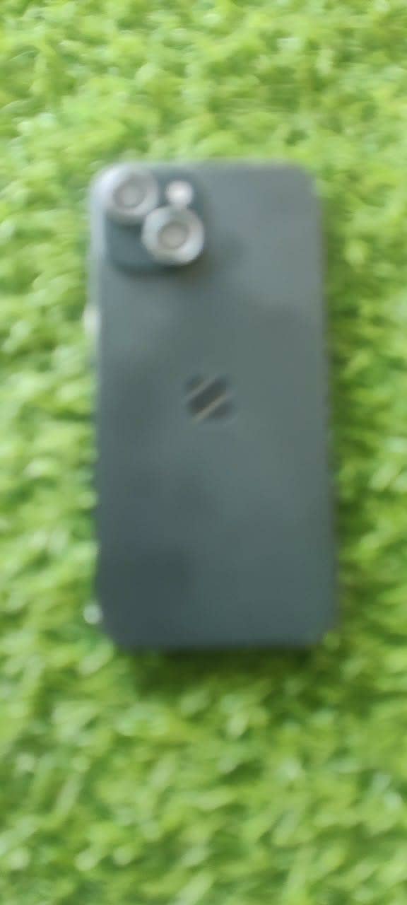 Apple iPhone 15 0