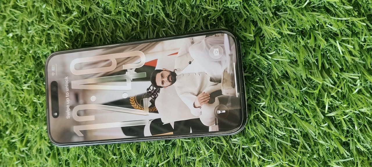 Apple iPhone 15 2