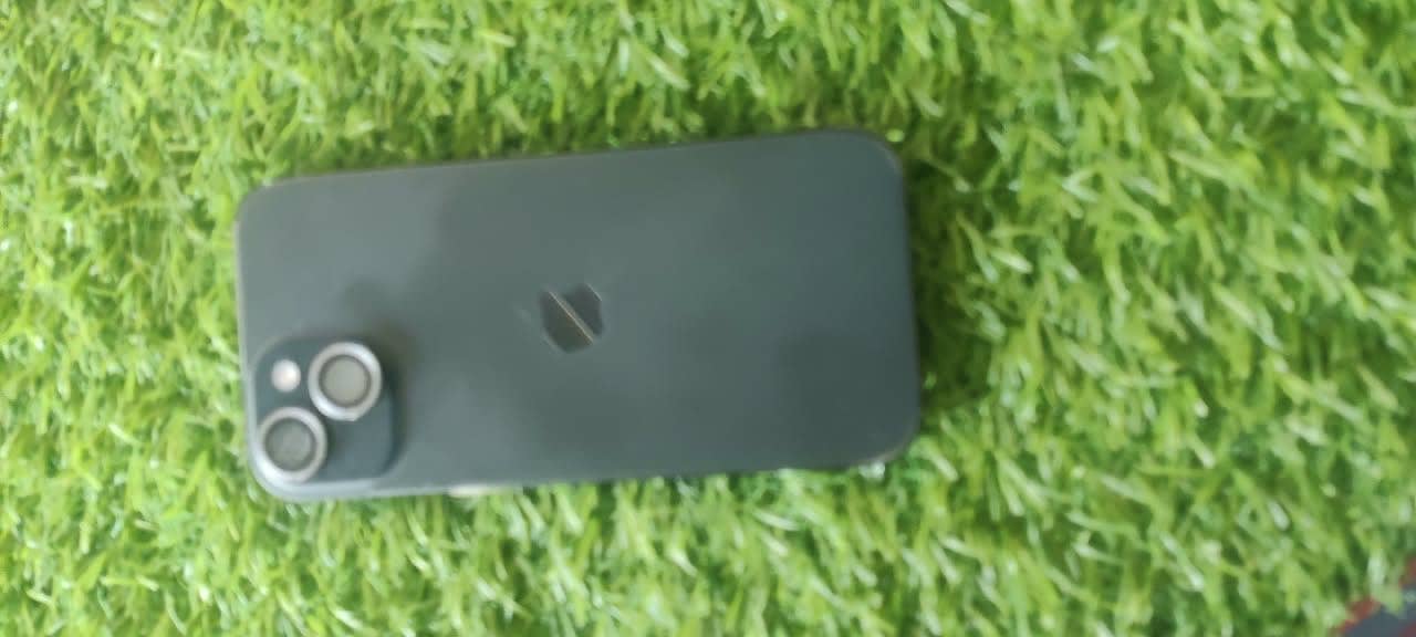 Apple iPhone 15 3