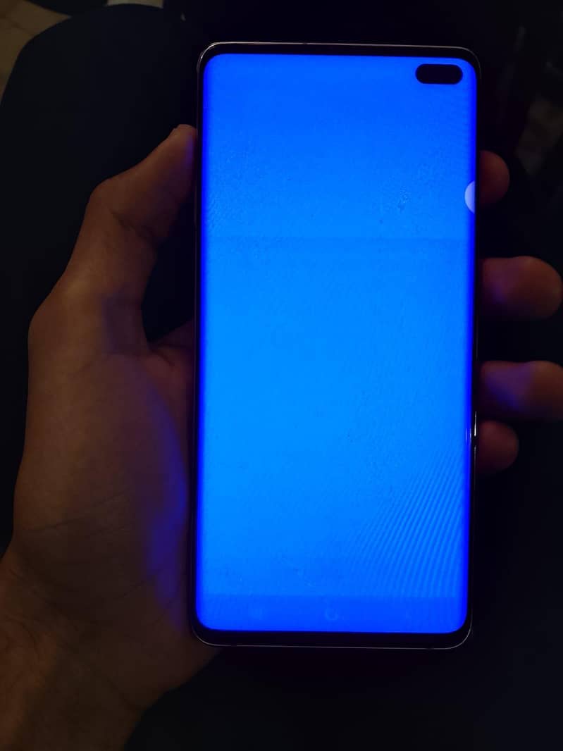Samsung Mobile S10 Plus 5