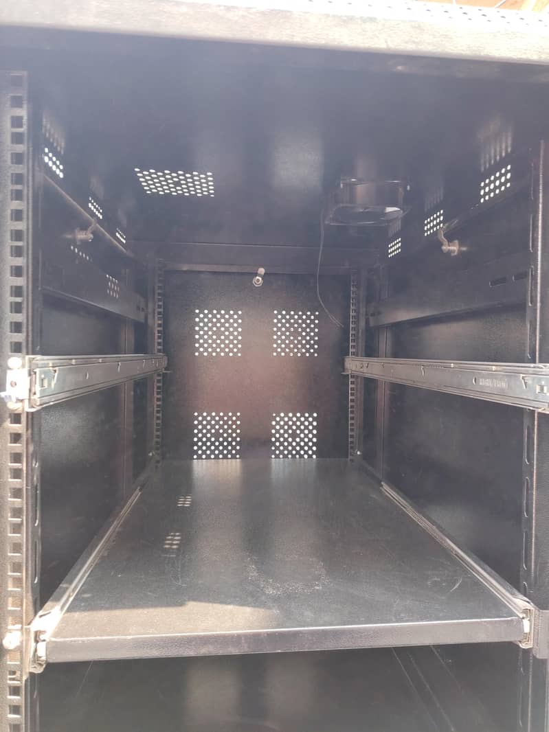 22U Network Rack 7