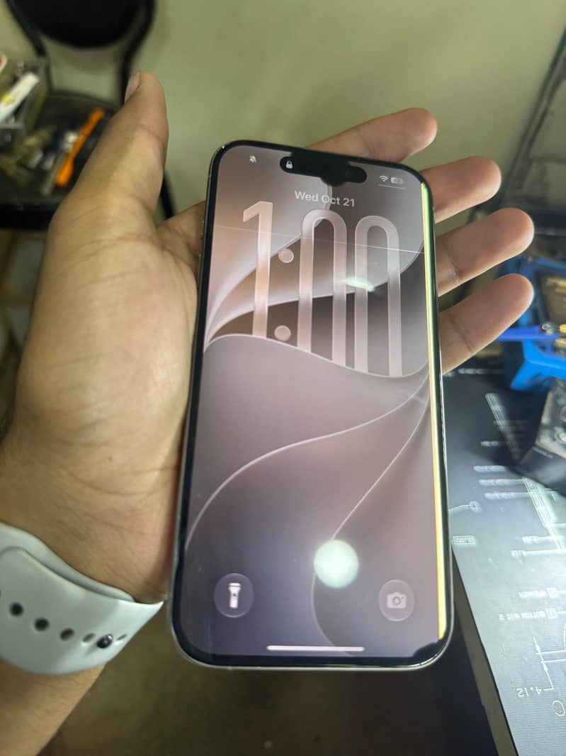 Apple iPhone 15 Pro 5