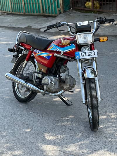 Brand new condition original Honda CD-70 bike for sale