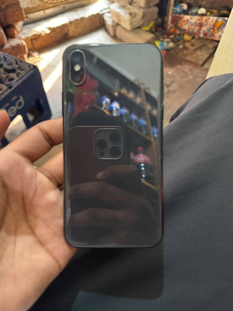 Apple iPhone X 0