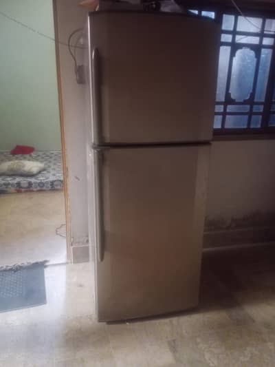 full size fridge for urgent sell