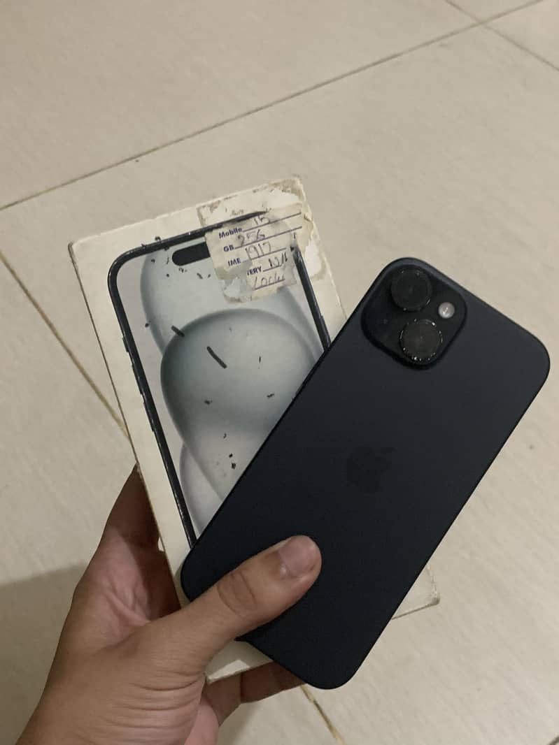 iPhone 15 256 3