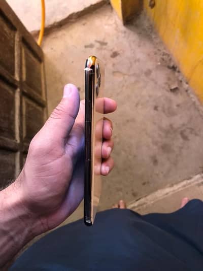 Apple iPhone 11 Pro Max