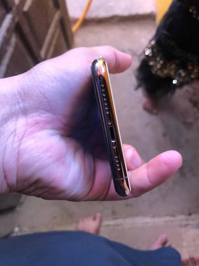 Apple iPhone 11 Pro Max 3
