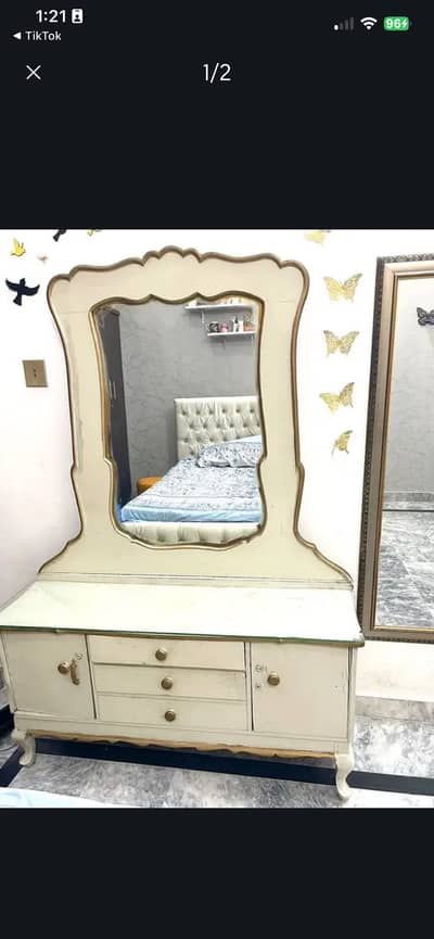 Dressing Table