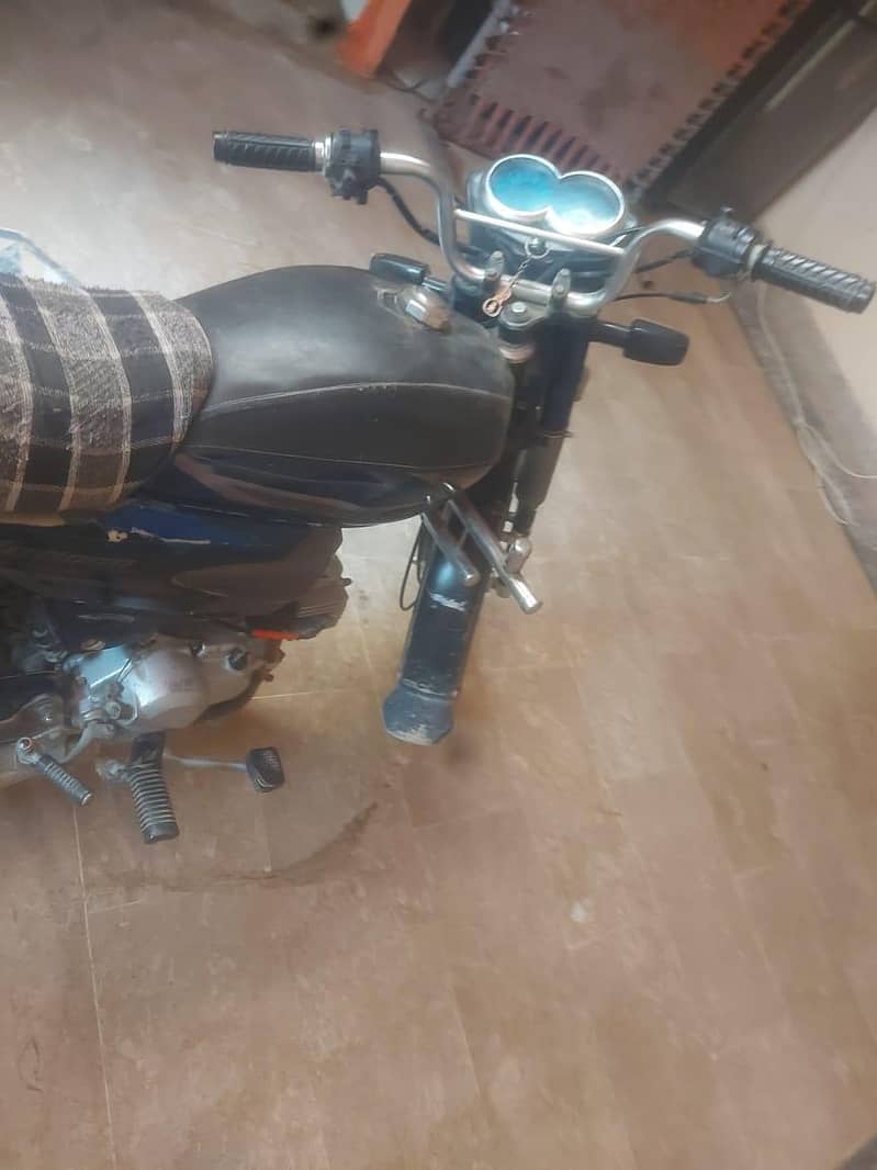 yamha 100 junoon 1