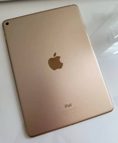 Apple Ipad Air 2 Just like new 10/10 Condition Rarely Used