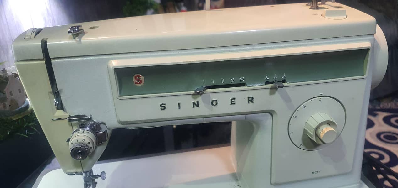 Orignal Singer sewing machine 2